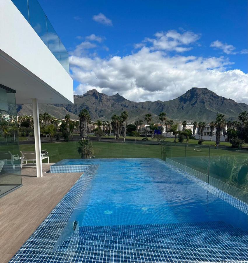 Luxury Villa Rebeka - Heated Pool And Jacuzzi 阿德耶 外观 照片